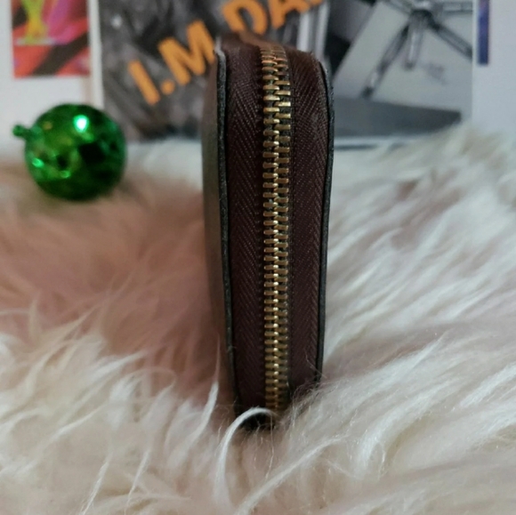 Louis Vuitton Zippy Damier Ebene Long Wallet - Picture 5 of 15